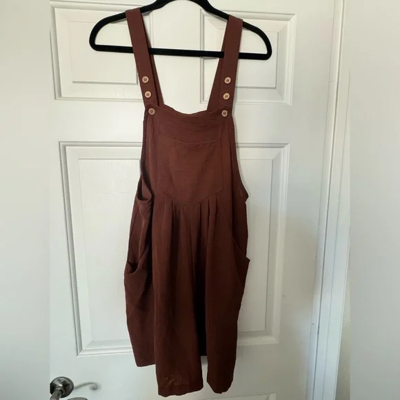 Loose Leg Overall Jumper Shorts Amazon NEW - Picture 5 of 6